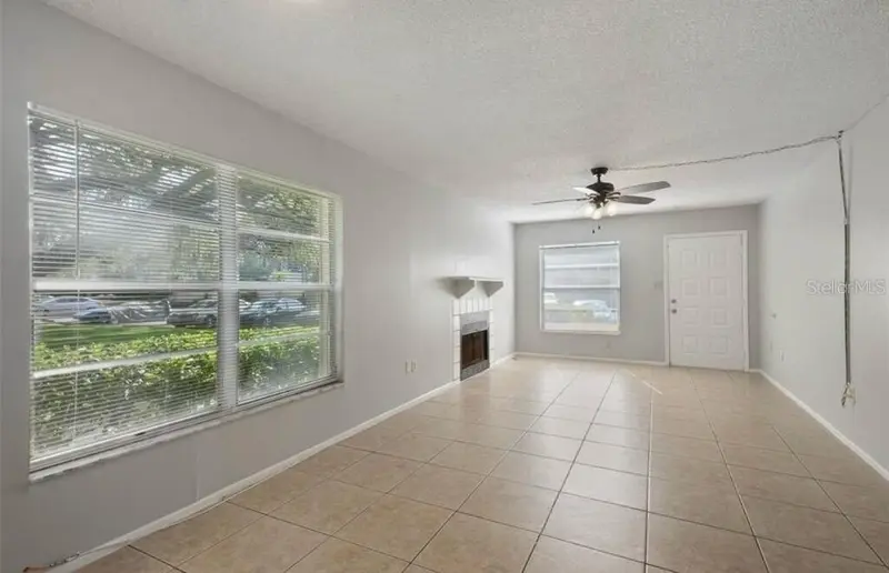 14227 Shadow Moss Ln #101, FL