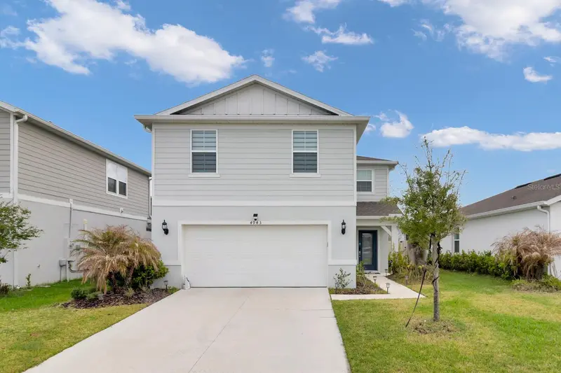 4943 Royal Point Ave, FL