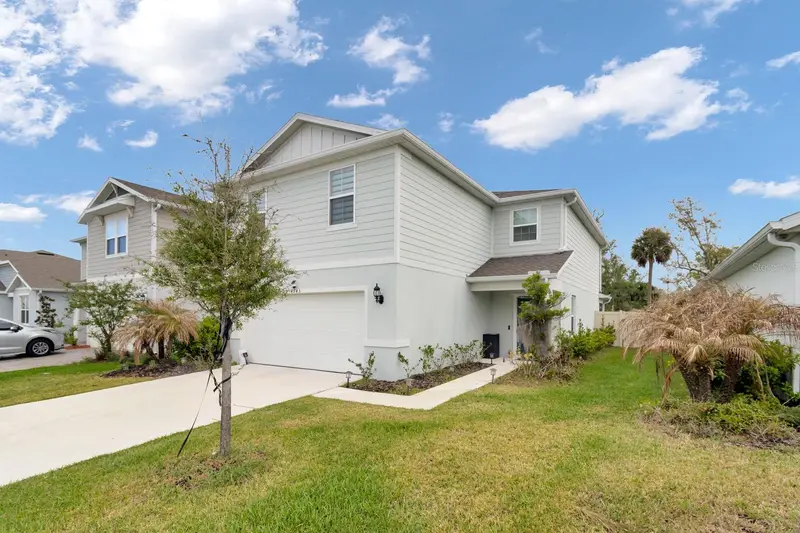 4943 Royal Point Ave, FL