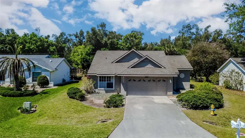 22614 Fountain Lakes Blvd, FL