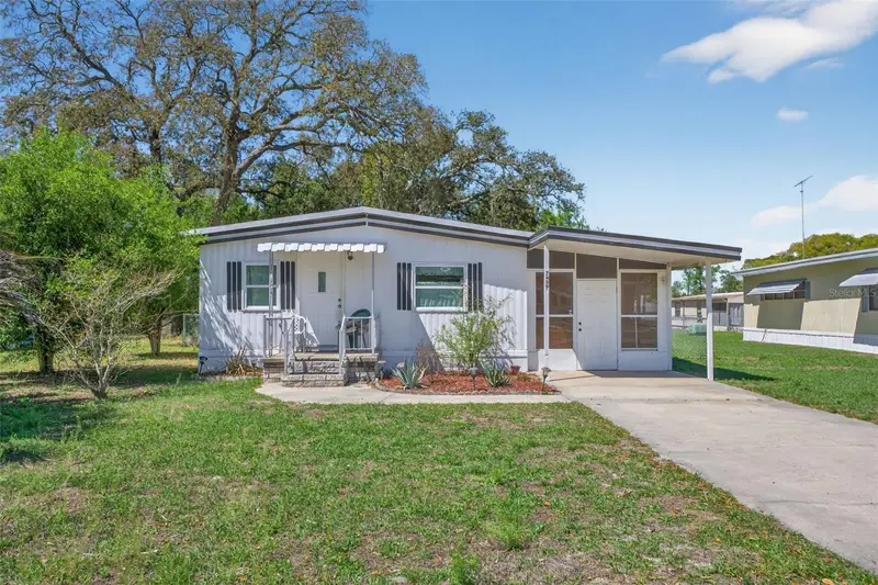 7489 Western Circle Dr, FL