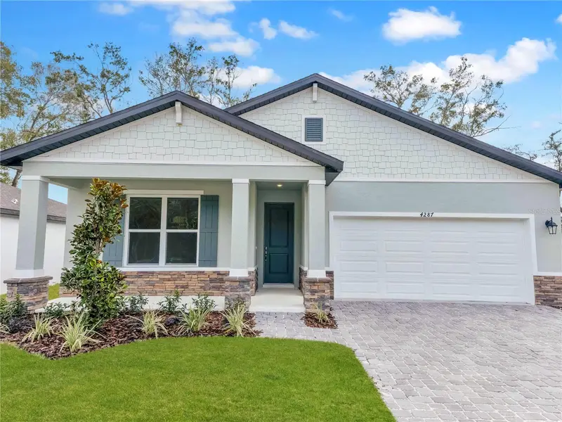 826 Emerald Grove Dr, FL