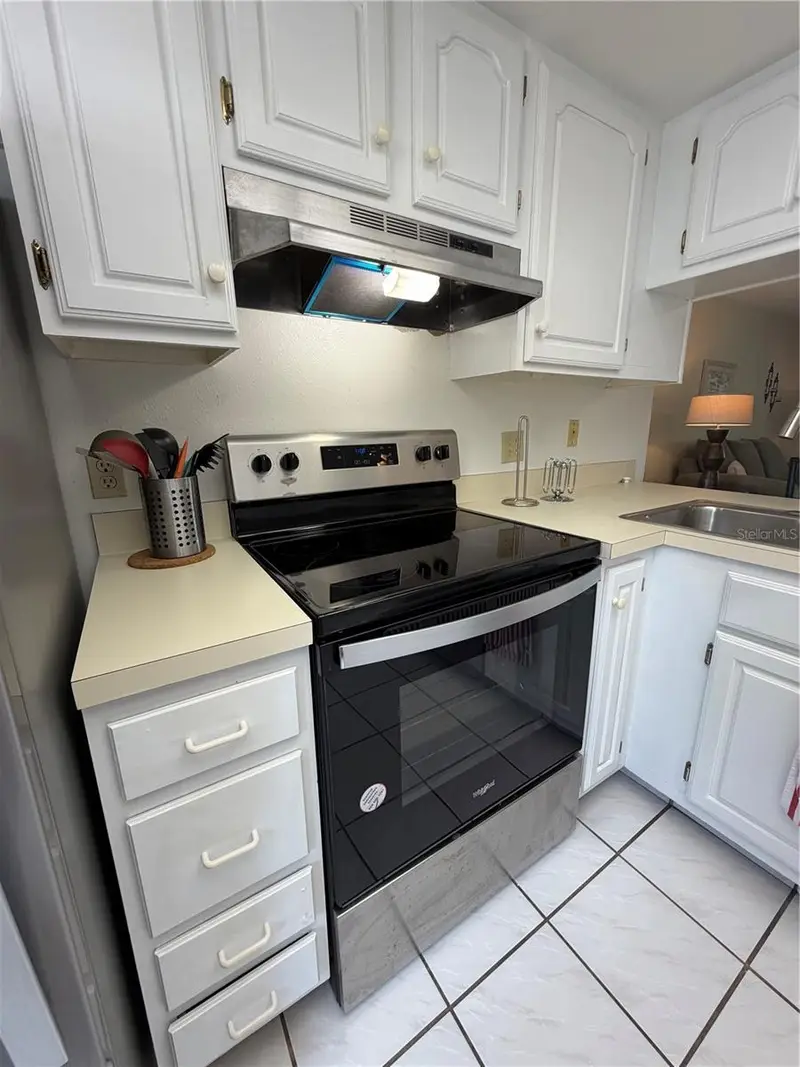 204 Windward Pl #36, FL