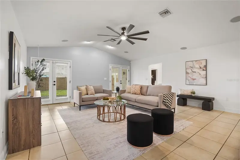 3601 Neptune Dr, FL