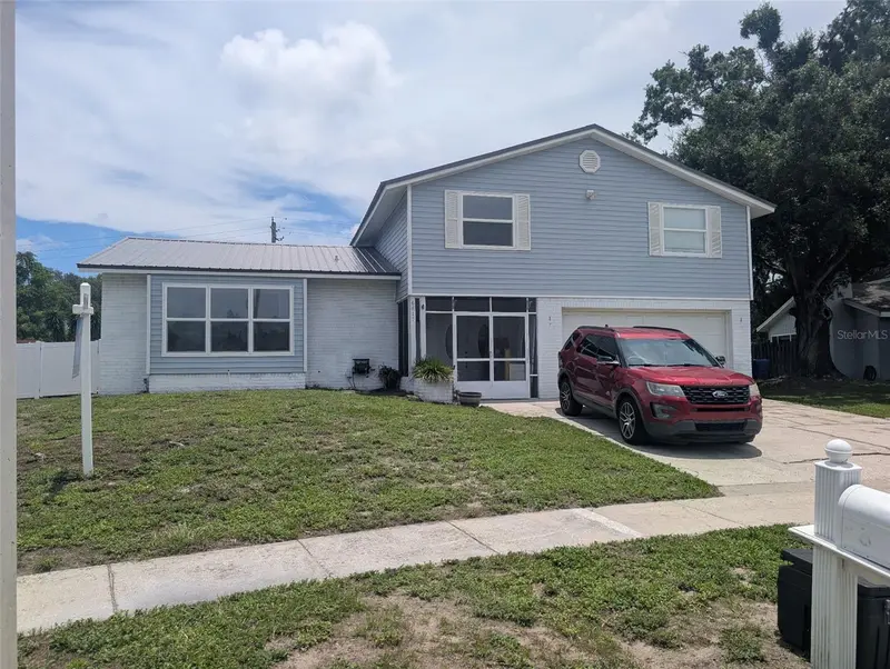 6817 Mitchell Cir, FL