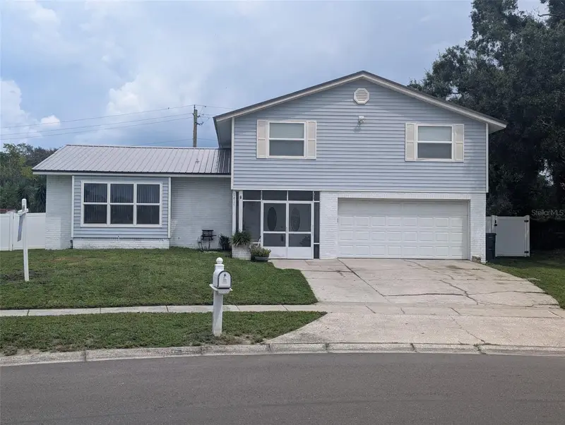 6817 Mitchell Cir, FL