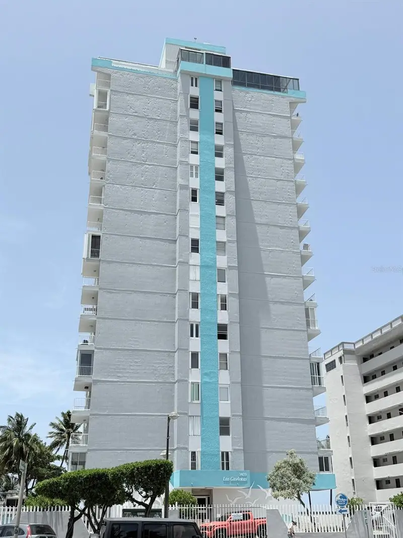 3409 Av. Isla Verde #702, PR