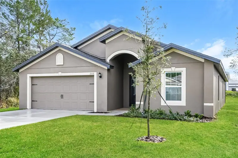 2006 Maple Ln, FL