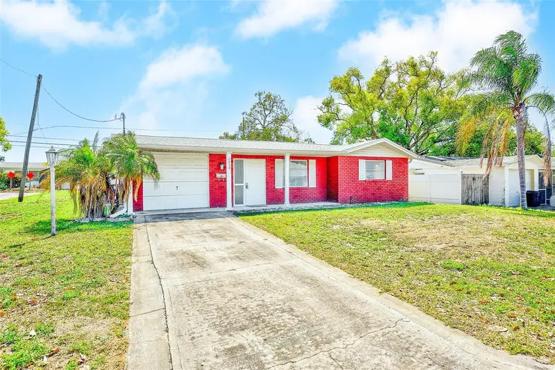 4936 Uranus Ave, FL