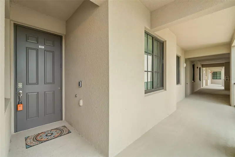 17520 Gawthrop Dr #303, FL