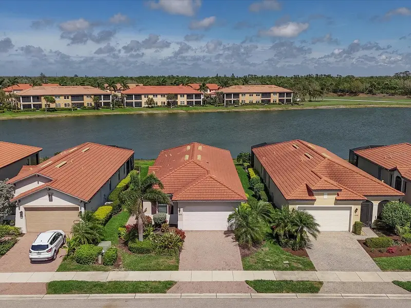 10424 Crooked Creek Dr, FL