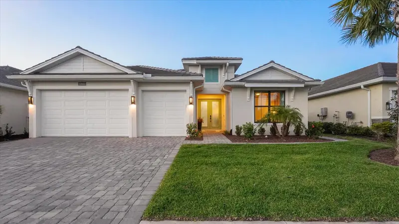 12866 Pinnacle Ln, FL