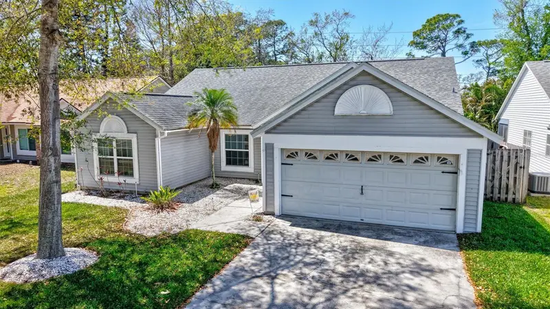 1640 Countrywood St, FL