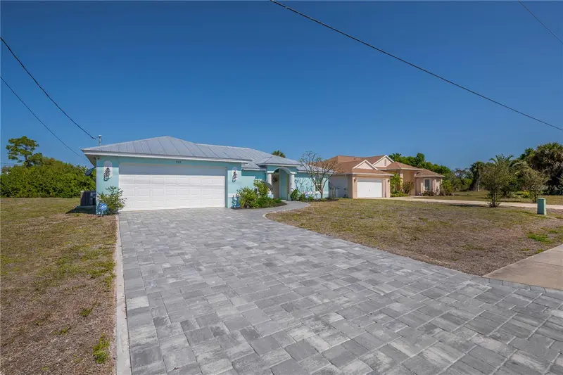 409 Boundary Blvd, FL