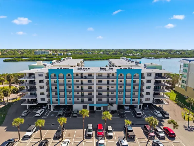 19531 Gulf Blvd #609, FL
