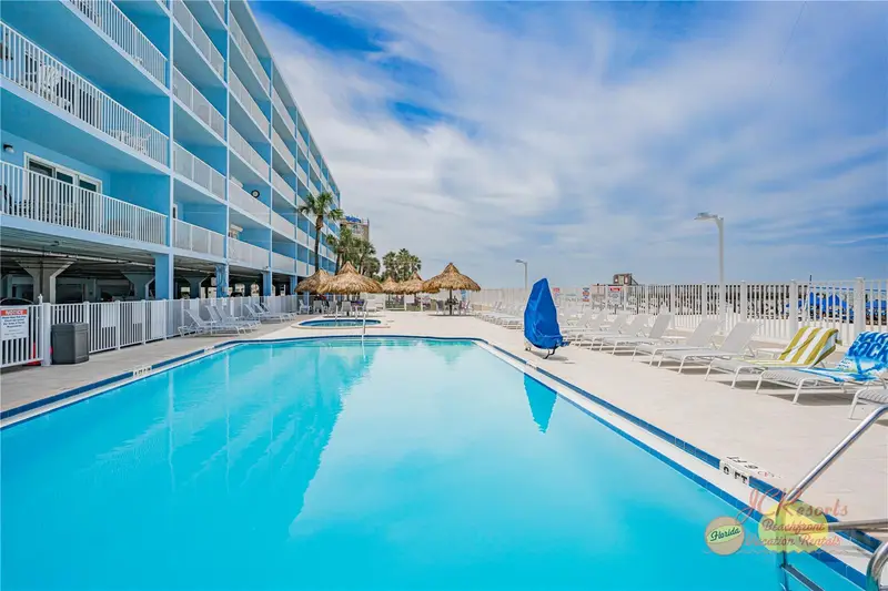 18500 Gulf Blvd #404, FL