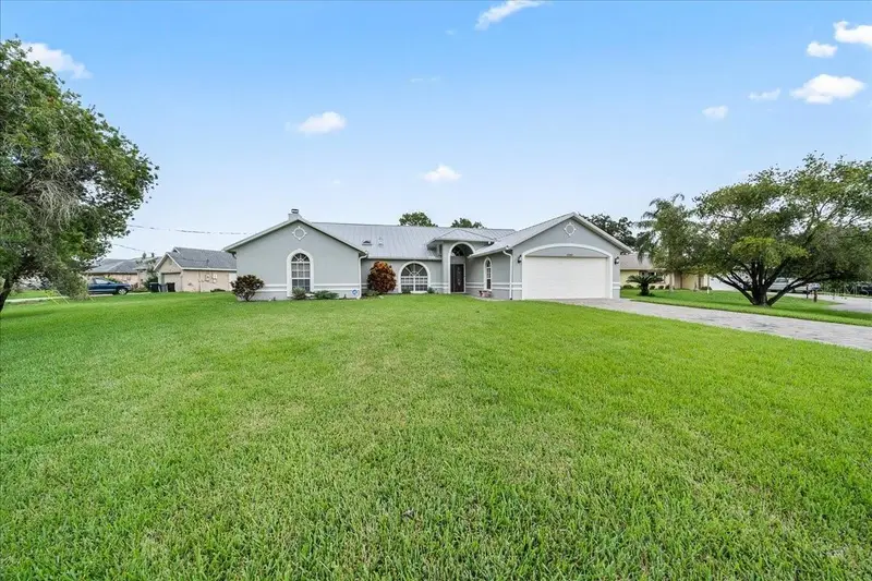 1540 Hope Ct Se, FL