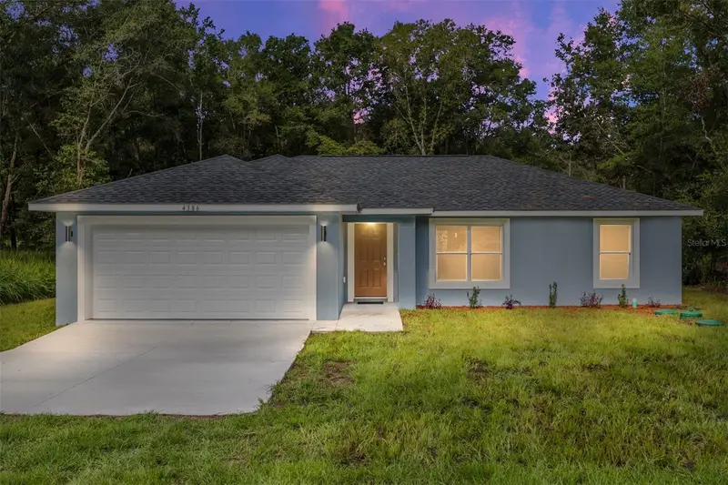 24015 Nw Amberjack Ave, FL