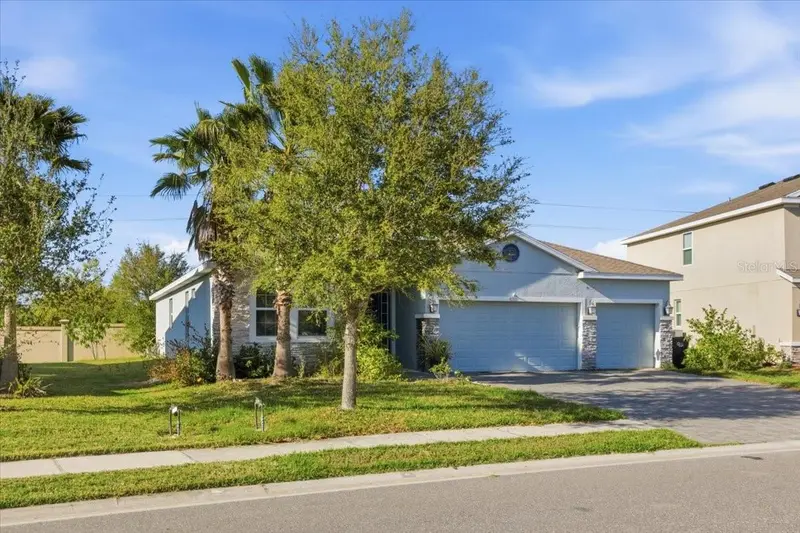 6702 Devesta Loop, FL