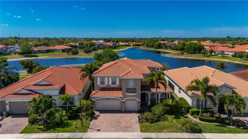 24439 Riverfront Dr, FL