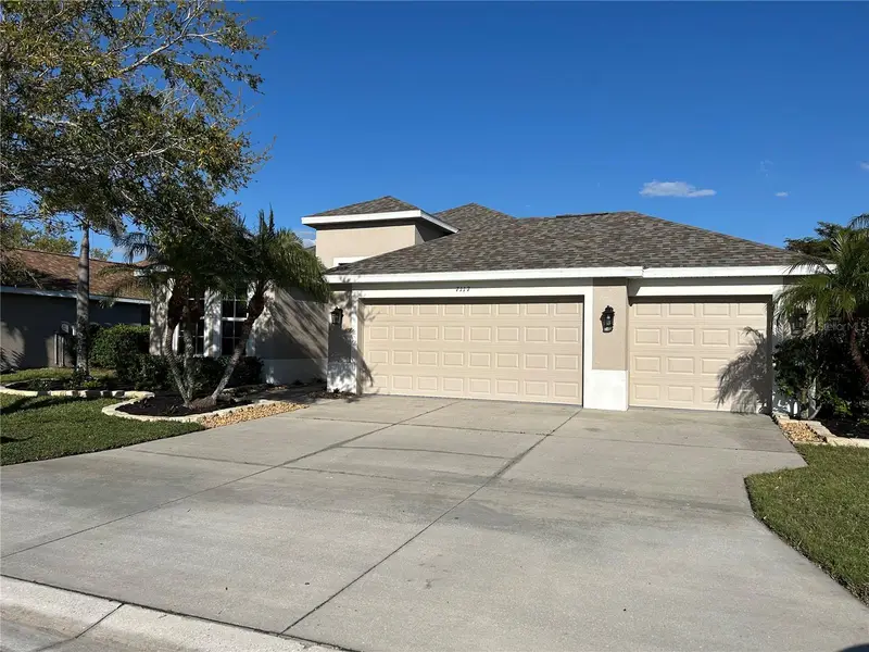 7117 50-Th Ave Cir E, FL