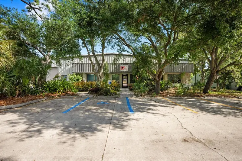 2953 63rd Ave E, FL