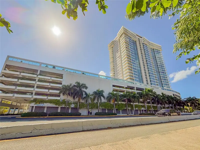 48 Luis Munoz Rivera Ave #2504, PR