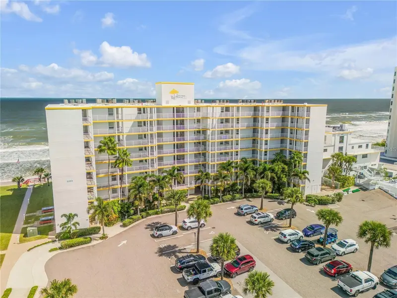 5203 S Atlantic Ave #412b, FL