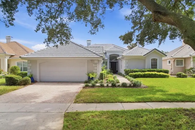 10926 Woodchase Cir, FL