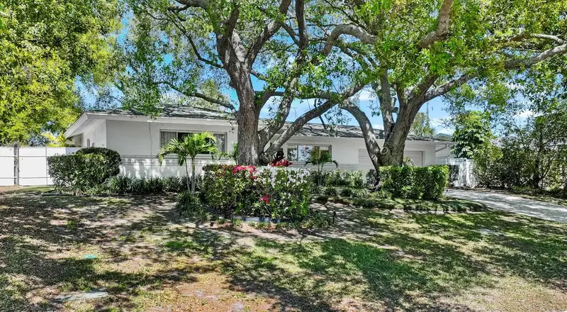 3723 Orchard Grove Ln, FL