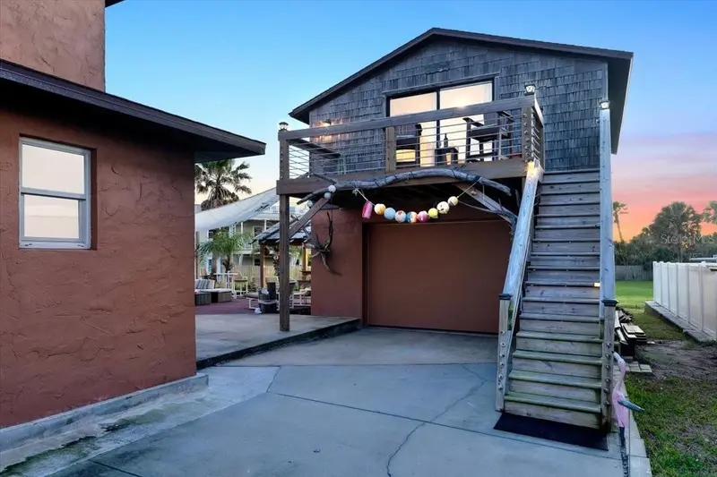 3580 Ocean Shore Blvd, FL