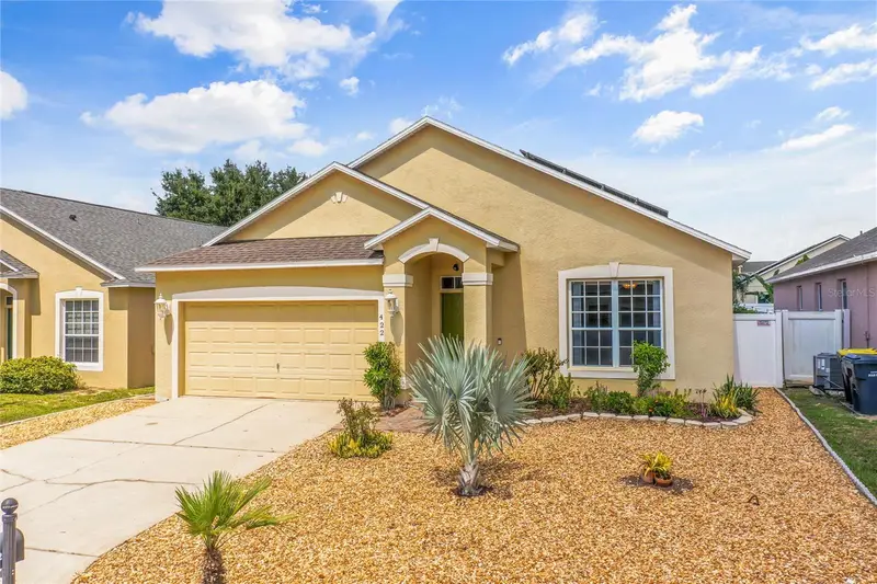 422 Graystone Blvd, FL