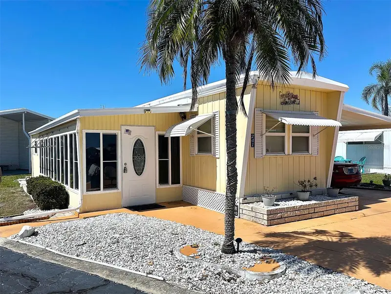 8300 Seminole Blvd #241, FL