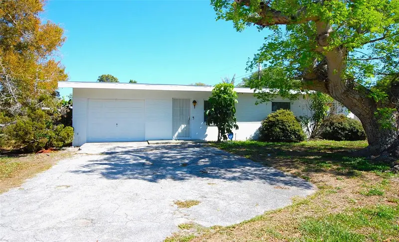 1201 S Betty Ln, FL