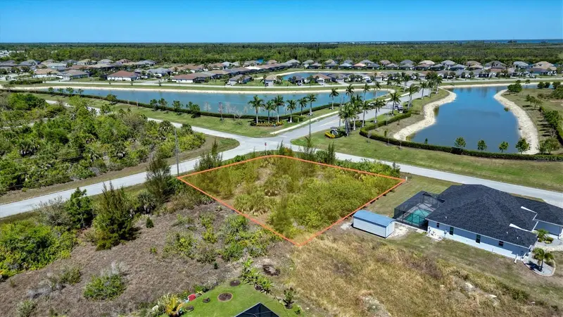 8062 Caroline Dr, FL