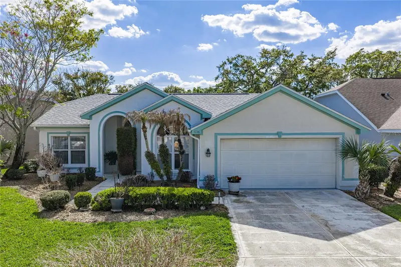 4336 Winding Oaks Cir, FL