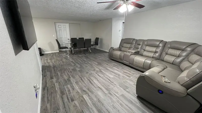 2705 Gardner Pl, FL