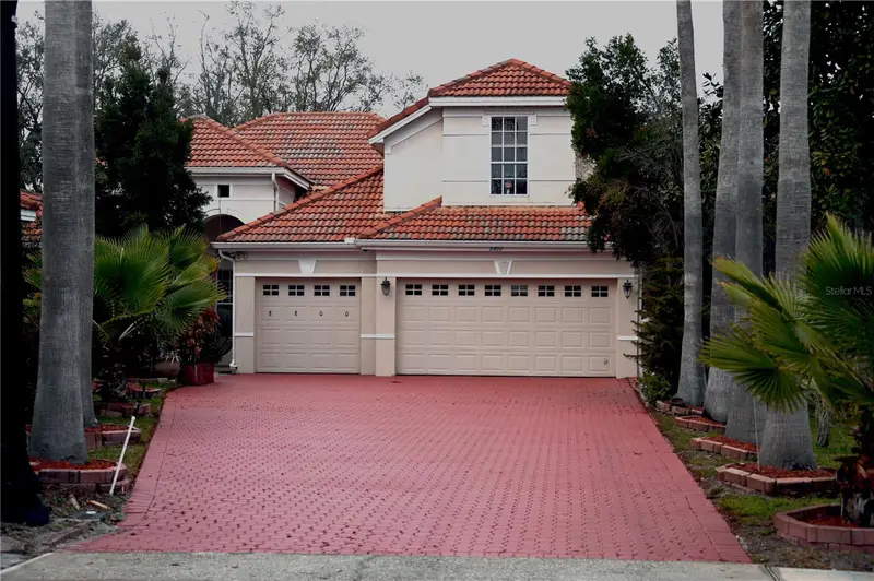 8800 Oak Landings Ct, FL