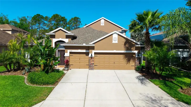 11129 Oyster Bay Cir, FL