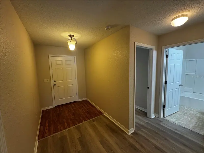 12388 Ne 48th Loop, FL