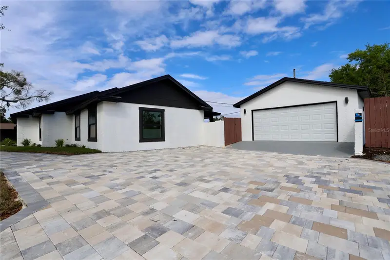 2801 Waumpi Trl, FL
