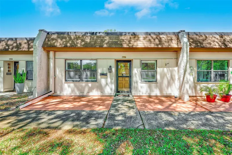 2996 Mission Dr E #60e, FL