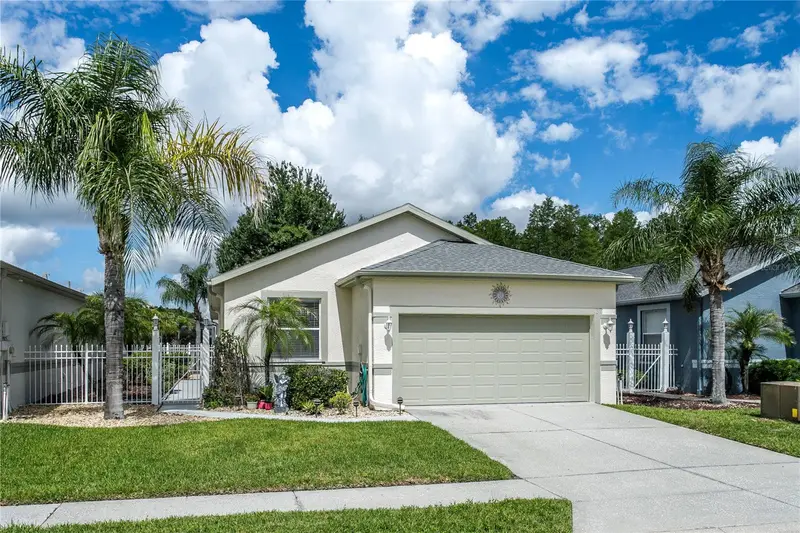8415 Tarocco Ct, FL