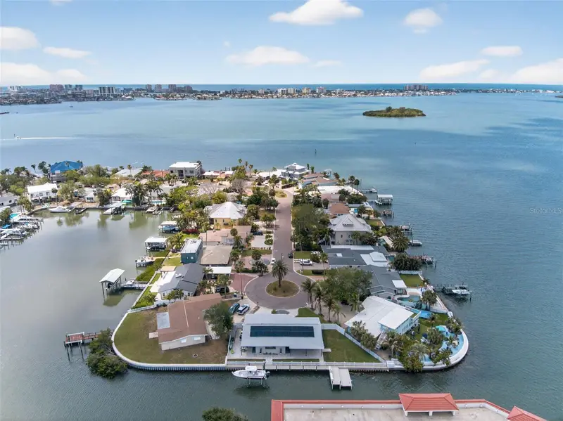 1866 Venetian Point Dr, FL