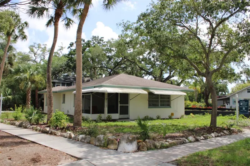 300 President St, FL