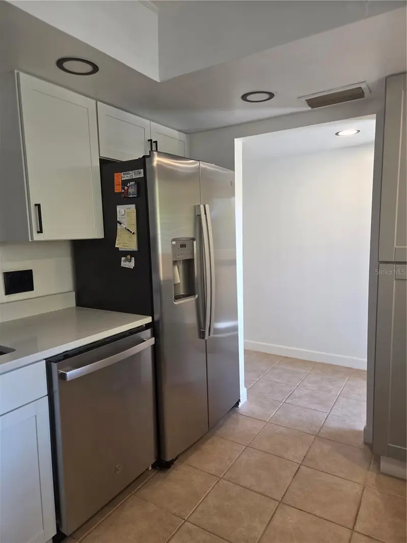 3062 Eastland Blvd #202, FL