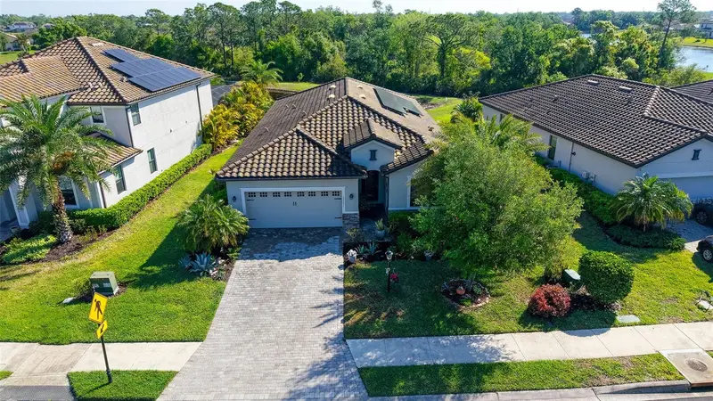 17241 Blue Ridge Pl, FL