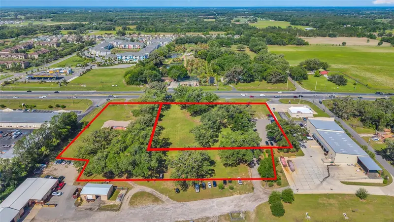 9935 N Us Highway 301, FL
