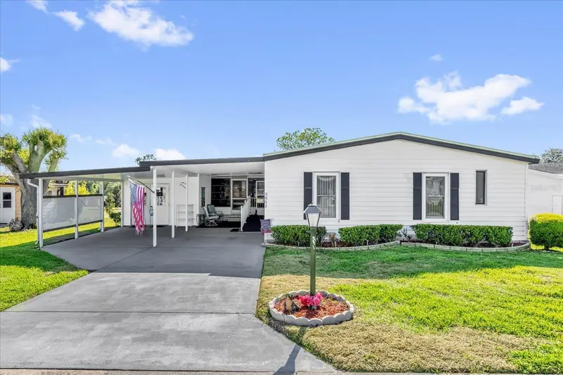 Zellwood Station listing