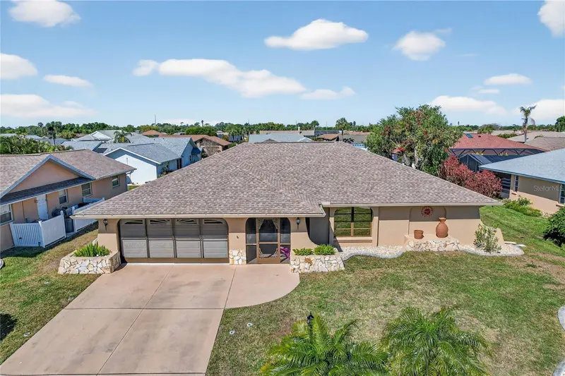 5852 Lincoln Rd, FL
